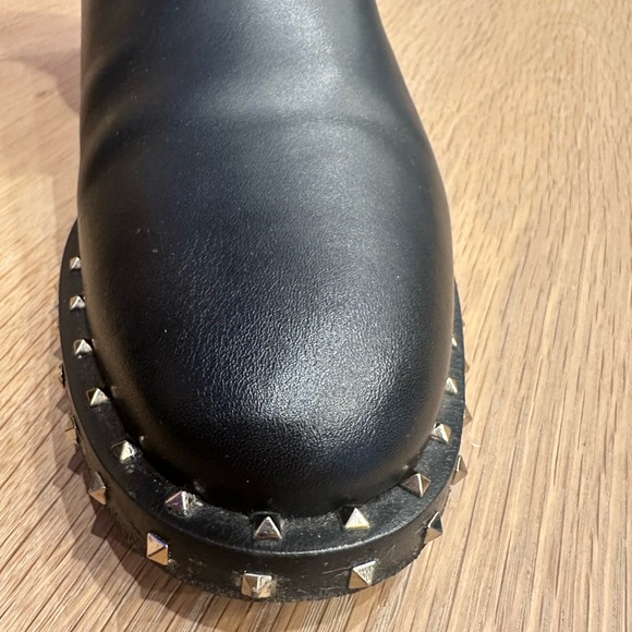 Valentino studded black leather boots - Picture 16 of 16